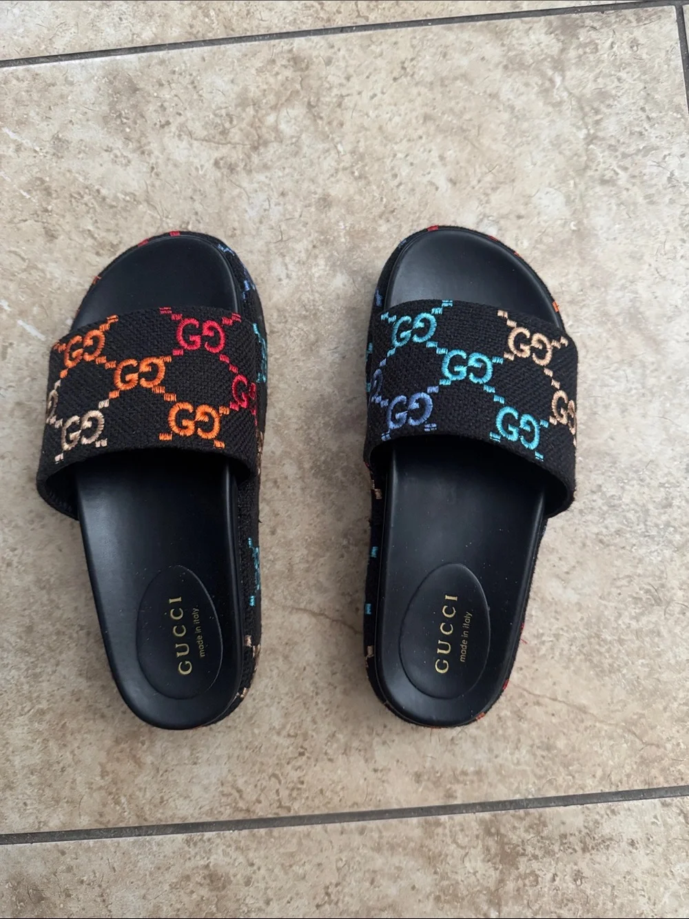 Gucci Black Slide Sandals with Multicolor GG (faux)